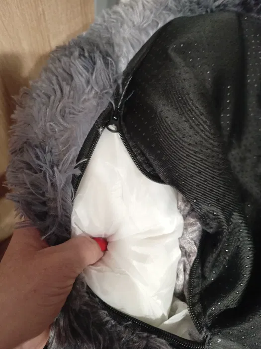 Okrągłe puszyste legowisko uspokajające dla psa i kota o średnicy 50 cm