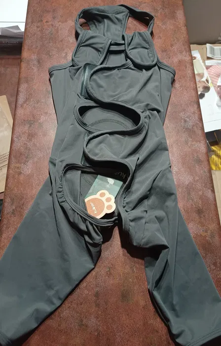 Kuoser body dla psa po operacji kostium rekonwalescencyjny szary rozmiar M