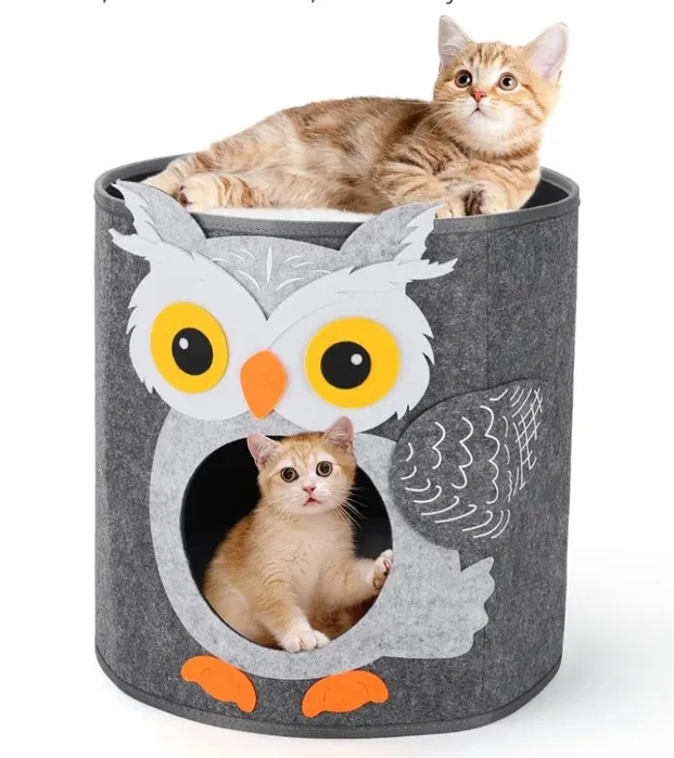 Szary dwupoziomowy filcowy domek dla kota Dripex Cat Cave z motywem sowy i kotami