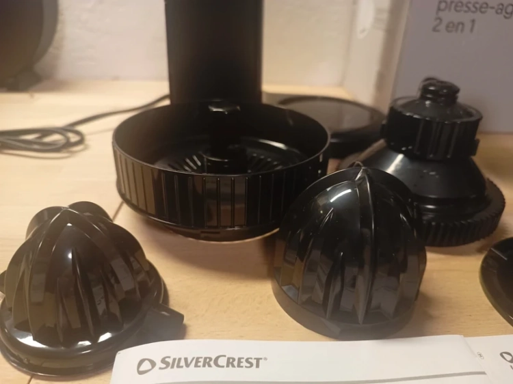 urządzenie 2w1 Silvercrest krajalnica spiralna i wyciskarka do cytrusów 80W