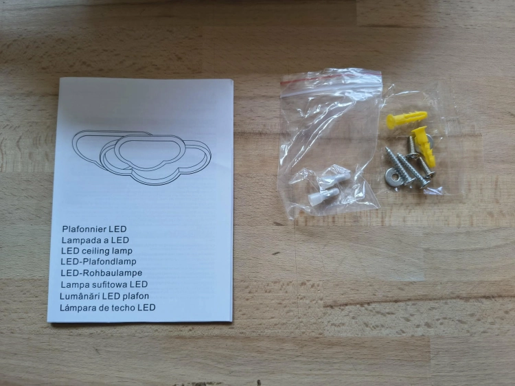 lampa-sufitowa-led-chmurka-plafon-dzieciecy-opakowanie