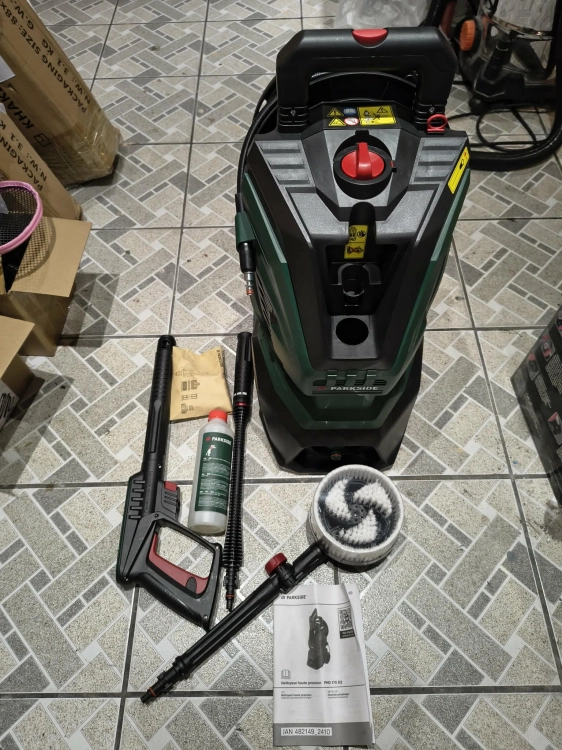 parkside-myjka-cisnieniowa-phd-170-d2-2400w-170-bar-opakowanie