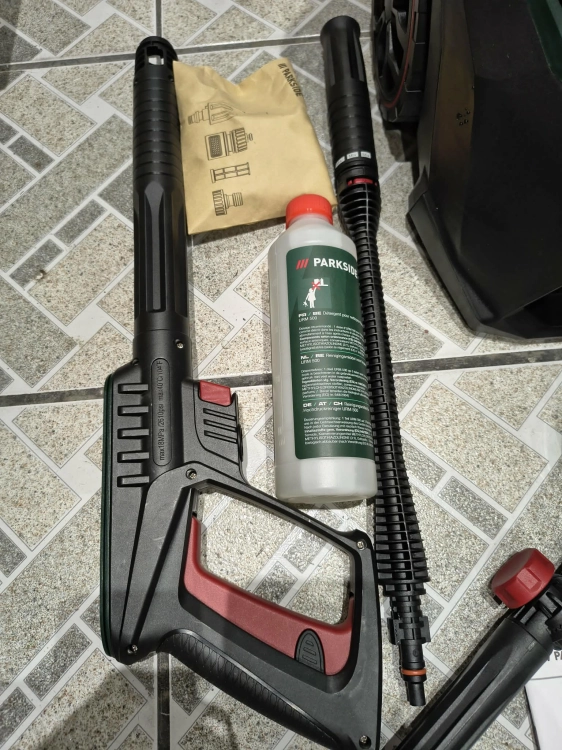 parkside-myjka-cisnieniowa-phd-170-d2-2400w-170-bar-opakowanie
