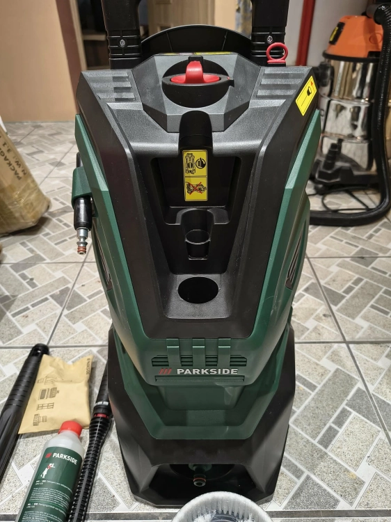 parkside-myjka-cisnieniowa-phd-170-d2-2400w-170-bar-opakowanie