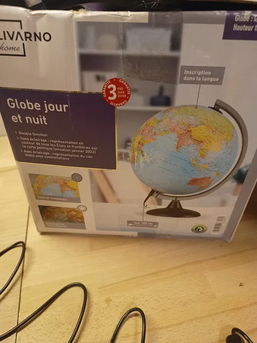 livarno-home-globus-i-mapa-nieba-z-podswietleniem-led-fi-25-cm-opakowanie