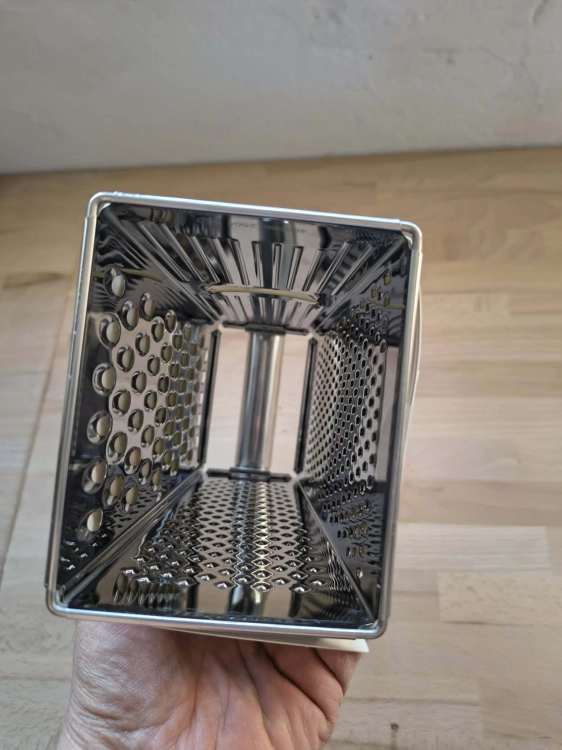 silvercrest-tarka-czworboczna-do-warzyw-stal-nierdzewna-box-grater-opakowanie
