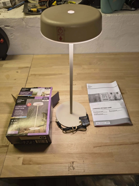 livarno-home-bezprzewodowa-lampka-stolowa-led-bezowa-matt-beige-opakowanie