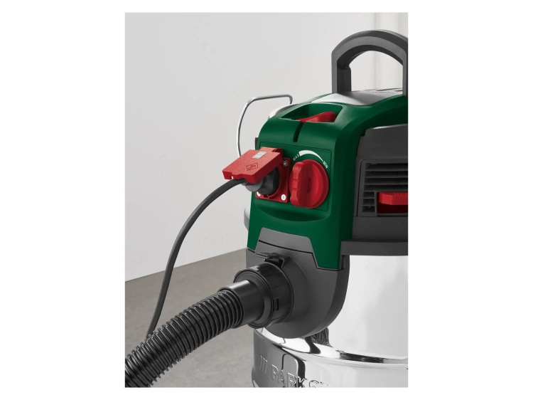 odkurzacz-warsztatowy-parkside-pwd-30-c1-1500w-30l-gniazdo-opakowanie