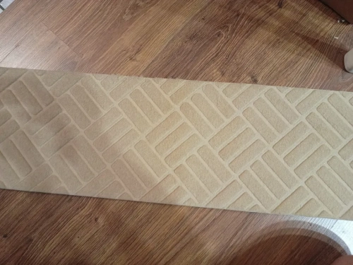 Beżowe dywaniki schodowe samoprzylepne carpet floor protection zestaw piętnaście sztuk gem-ewa-mariusz.pl