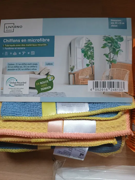 Zestaw akcesoriów do sprzątania ściereczki z mikrofibry gąbka scrub daddy i magiczne gąbki gem-ewa-mariusz.pl