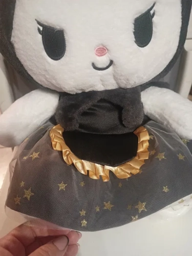 duza-maskotka-kuromi-45cm-my-melody-zlota-sukienka-gem-ewa-mariusz