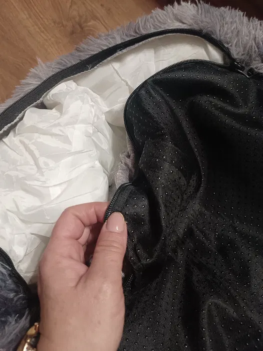 Nowe okrągłe szare puszyste legowisko oponka dla psa i kota o średnicy 50 cm w stylu donut z długim włosem ombre